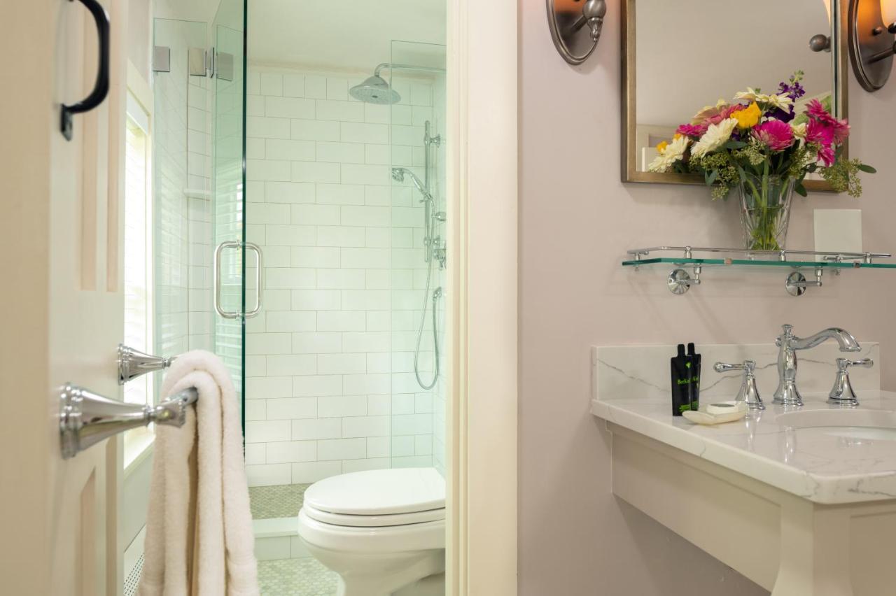 The Inn At Yarmouth Port Extérieur photo